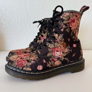 Dr. Doc Martens Size 6 US Rose Floral Print Canvas Boots Black Pink 11821